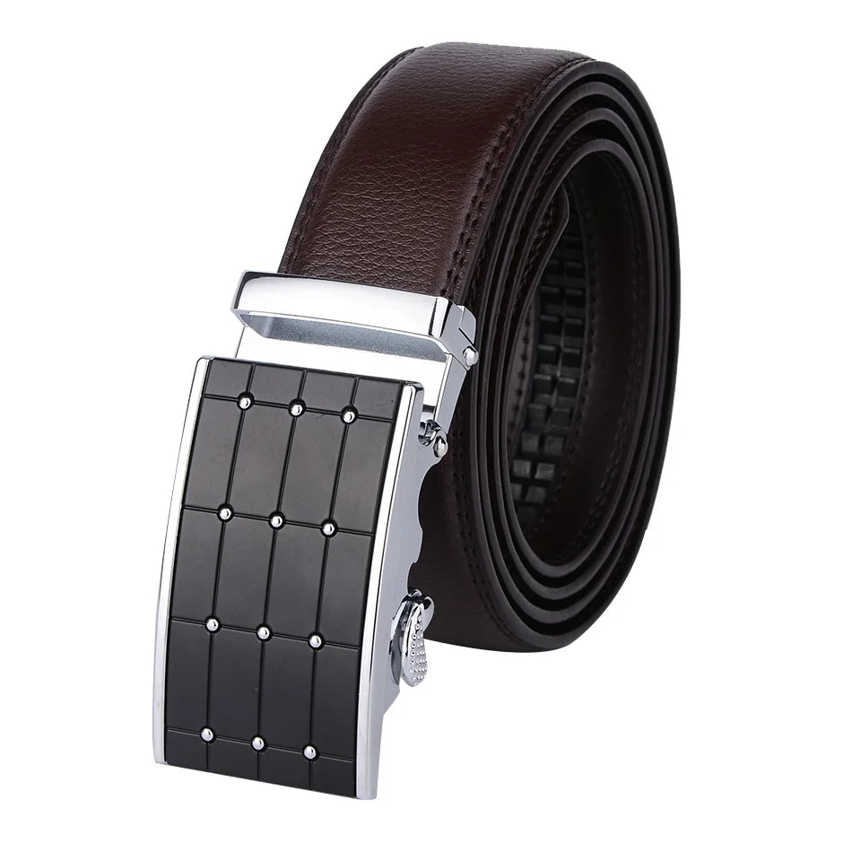 Sleek Black Buckle Leather Belt Belt 43" Brown Silver - Sophisticated Gentlemen