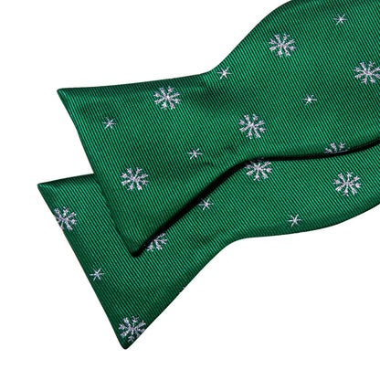 Green White Snowflake Silk Christmas Bow Tie Set bow ties    - Sophisticated Gentlemen