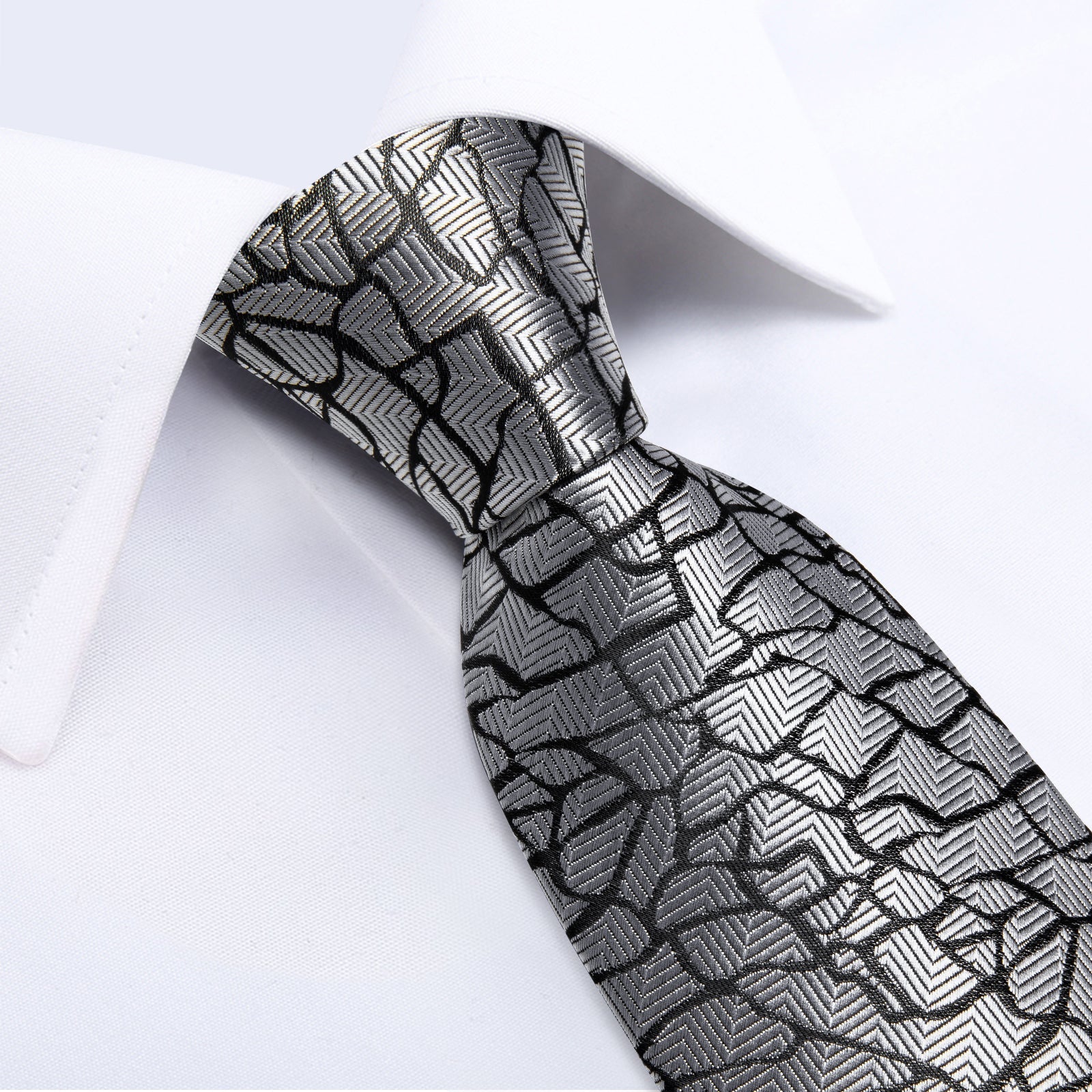 Silver Pieces Tie, Pocket Square and Cufflinks tie set    - Sophisticated Gentlemen