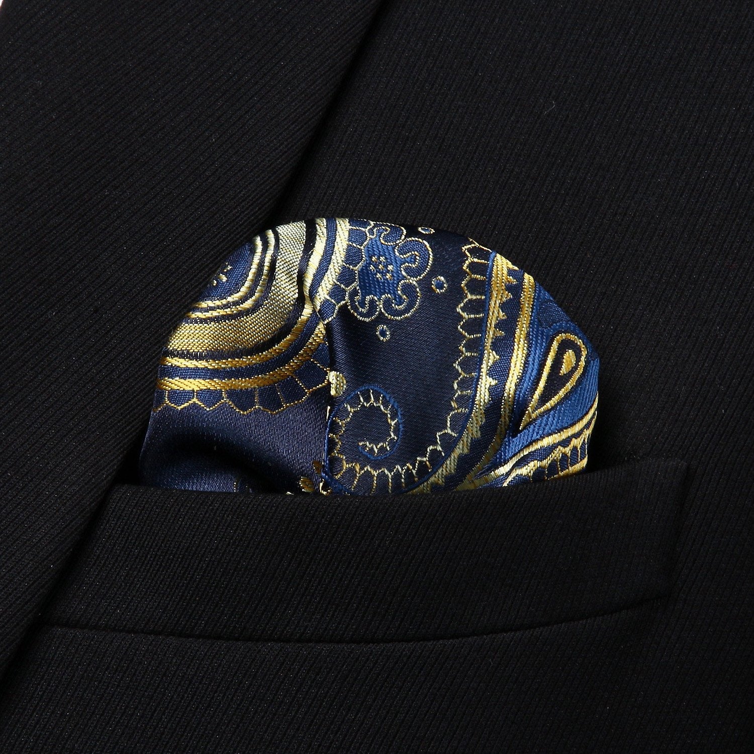 Quiet Storm Paisley Ascot and Pocket Square Ascot    - Sophisticated Gentlemen